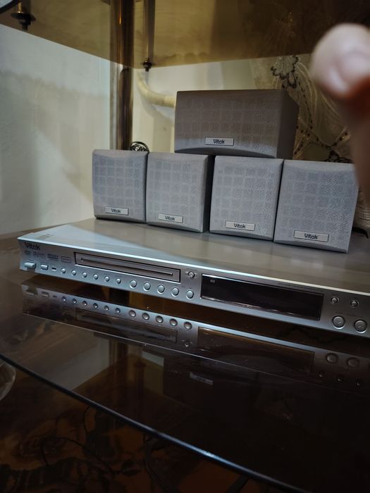 Музыкальный центр и домашний кинотеатр