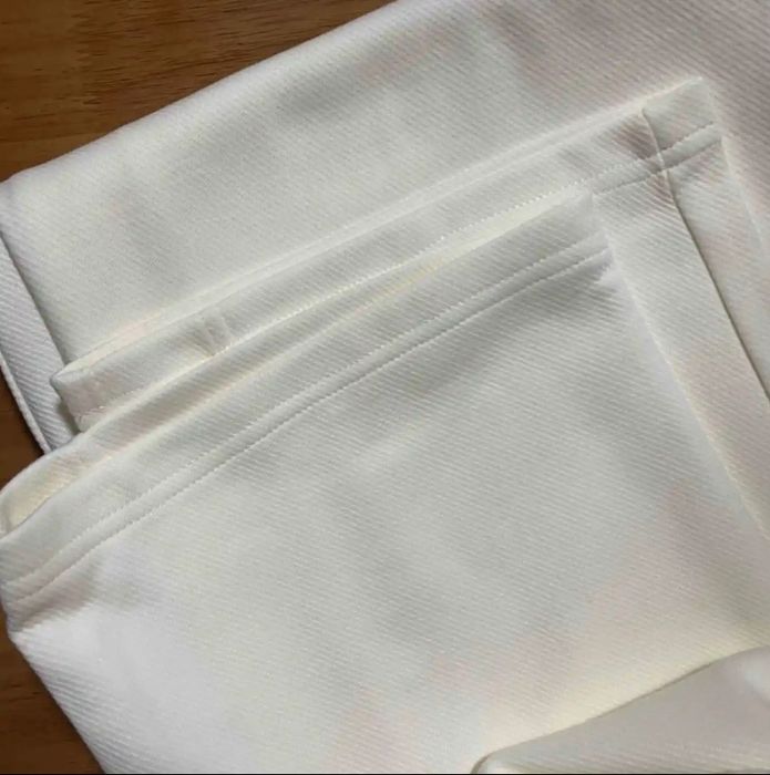 Продам Новые белые брюки