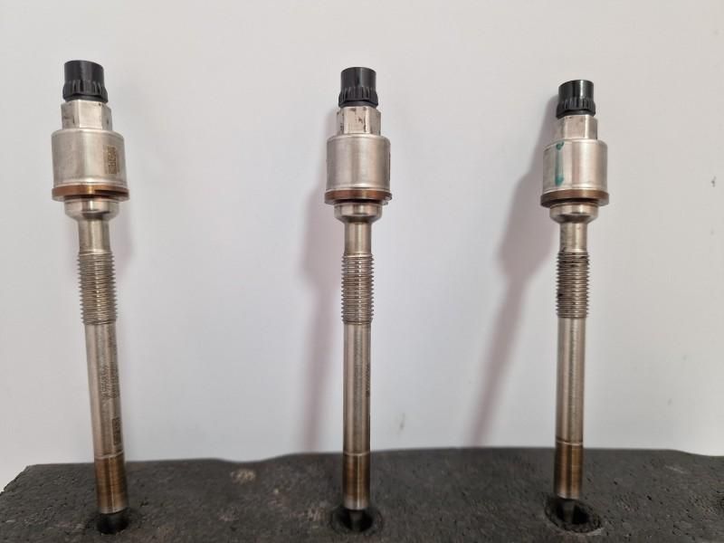 Bujie incandescenta cu senzor de presiune PSG 04 Opel Astra J Facelift