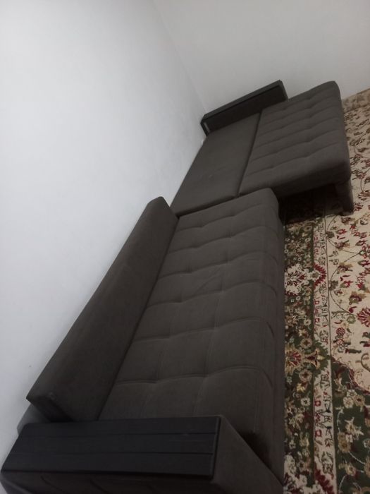 Диван кровать в гостиную