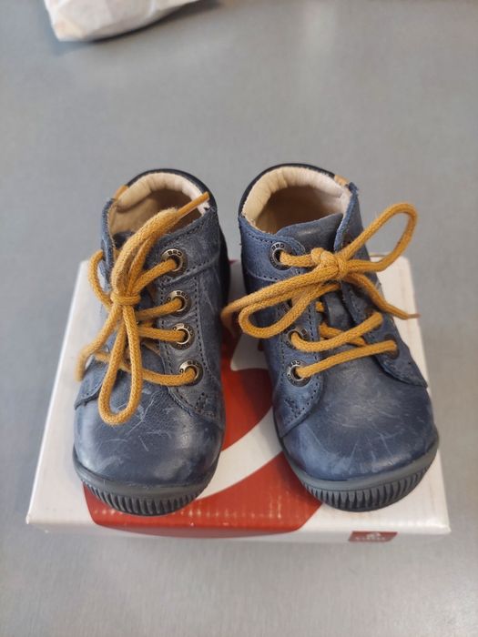 Детски обувки естествена кожа