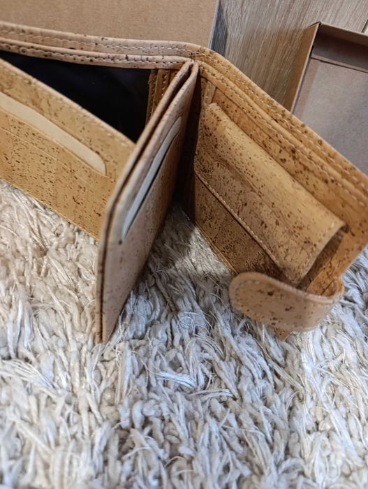 Оригинални коркови чанти и портфейли от Португалия