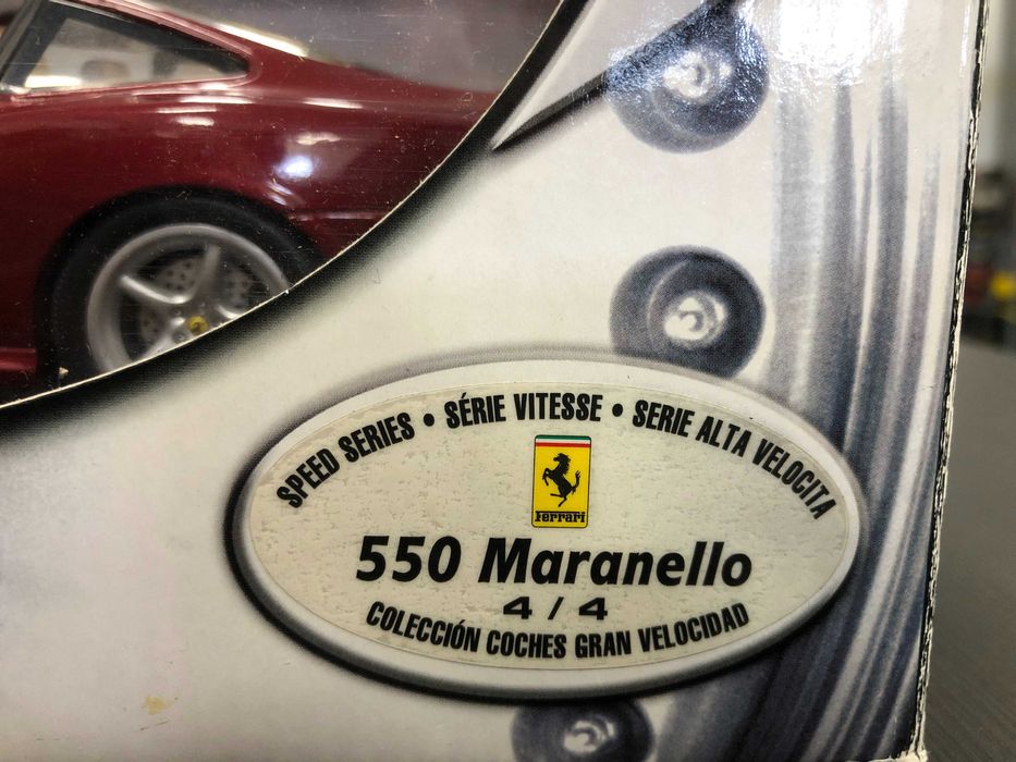 Метална колекционерска количка HOT WHEELS  FERRARI 550 MARANELLO 1:18