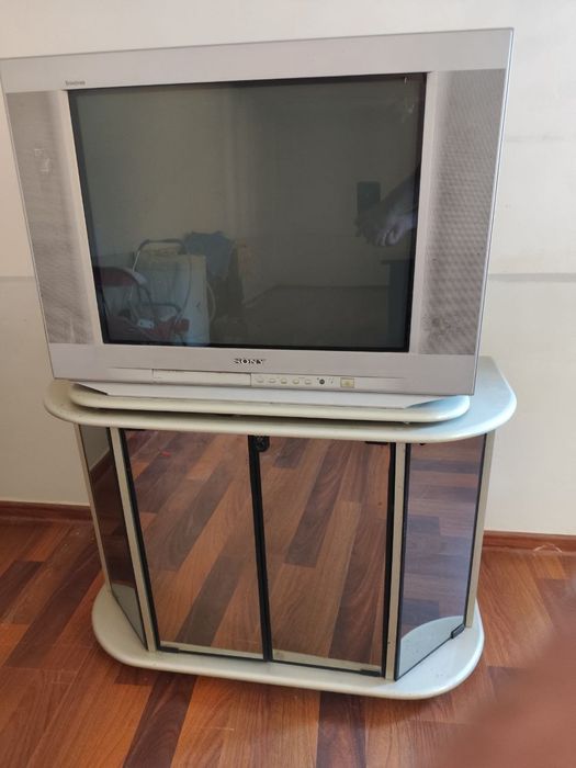 Телевизор SONY 83.дг. MADE IN JAPAN