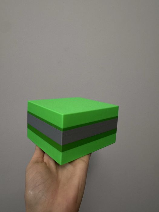 Кутия за съхранение на инвестиционно злато