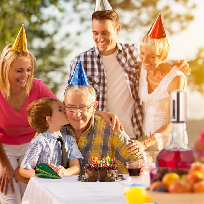 Dispenser de bauturi cu pompa manuala, cu 6 pahare, sticla, 2.4l