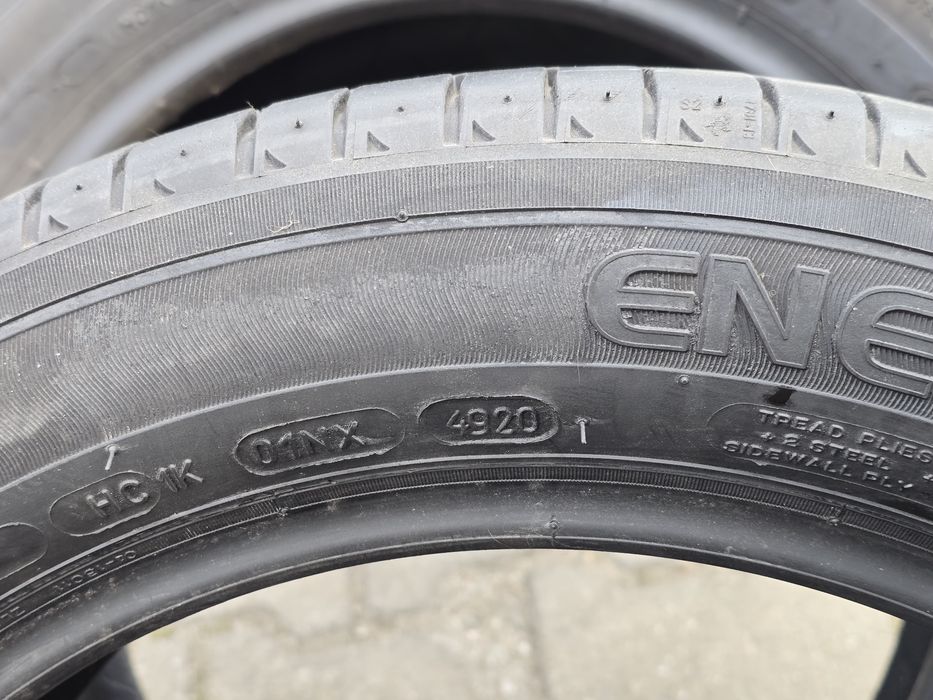 195 55 16 Michelin 2 бр.