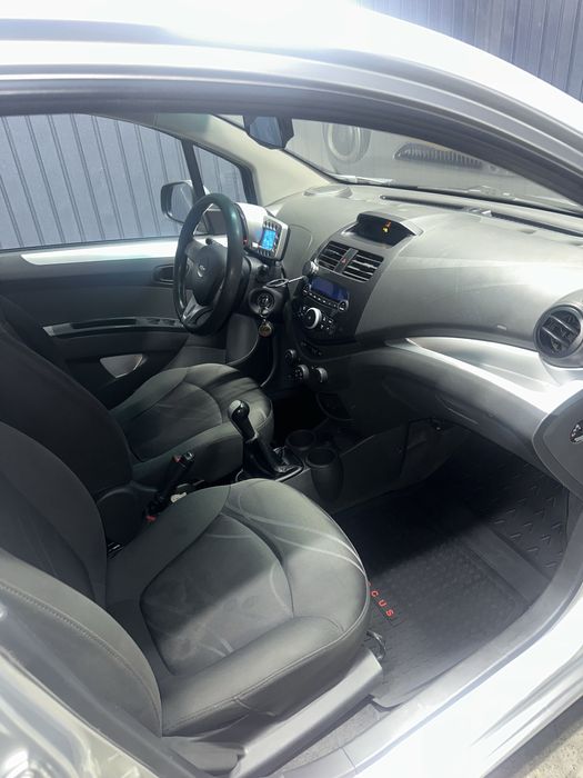 Спарк  год 2014  нархи 5600$