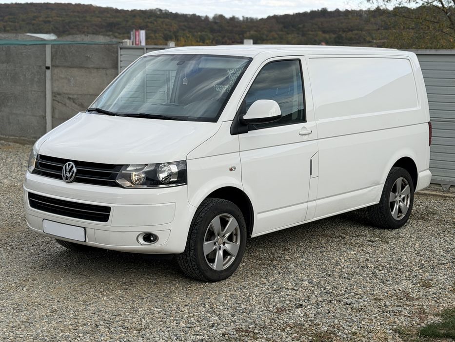 Volkswagen Transporter T5 - Facelift - 2015/07 - 2.0 TDI - euro 5 - A/C - Navigatie - Senzori parcare