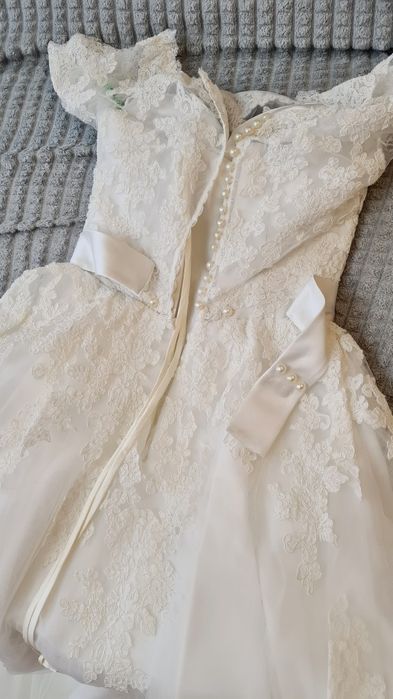 Платье + украшения + балеринки