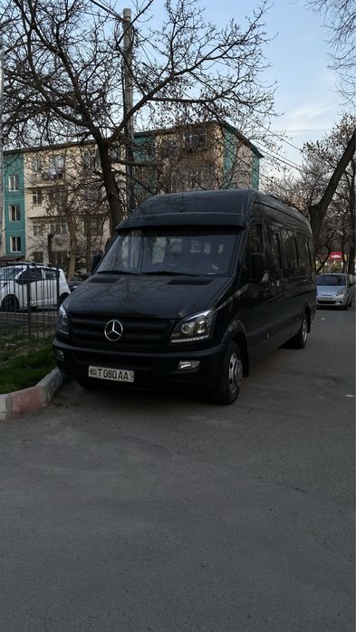 Sprinter microavtobus 19 ўриндиқлик метан газлик , падушка ўрнатилган