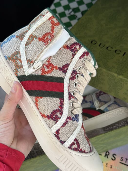 Sneakerii Gucci