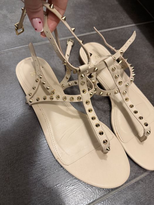 Сандали Зара, Цикламени и черни Eспадрили Jenny Fairy,Stradivarius