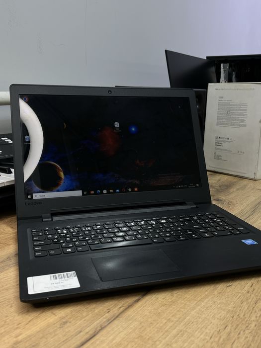 Ноутбук Lenovo