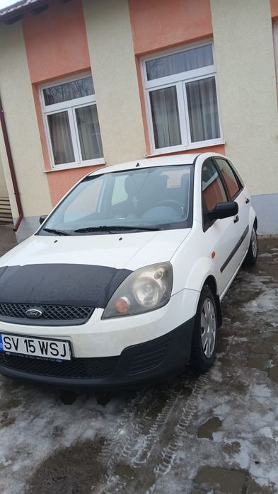 Vând  Ford  Fiesta 1,4 TDCI