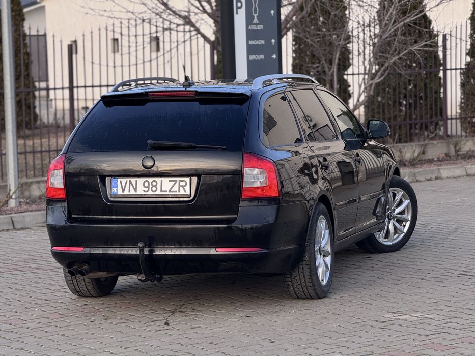 Skoda Ocravia 2011 2.0 TDI 140cp Cutie DSG 6+1 trepte/Piele/Navi/FULL