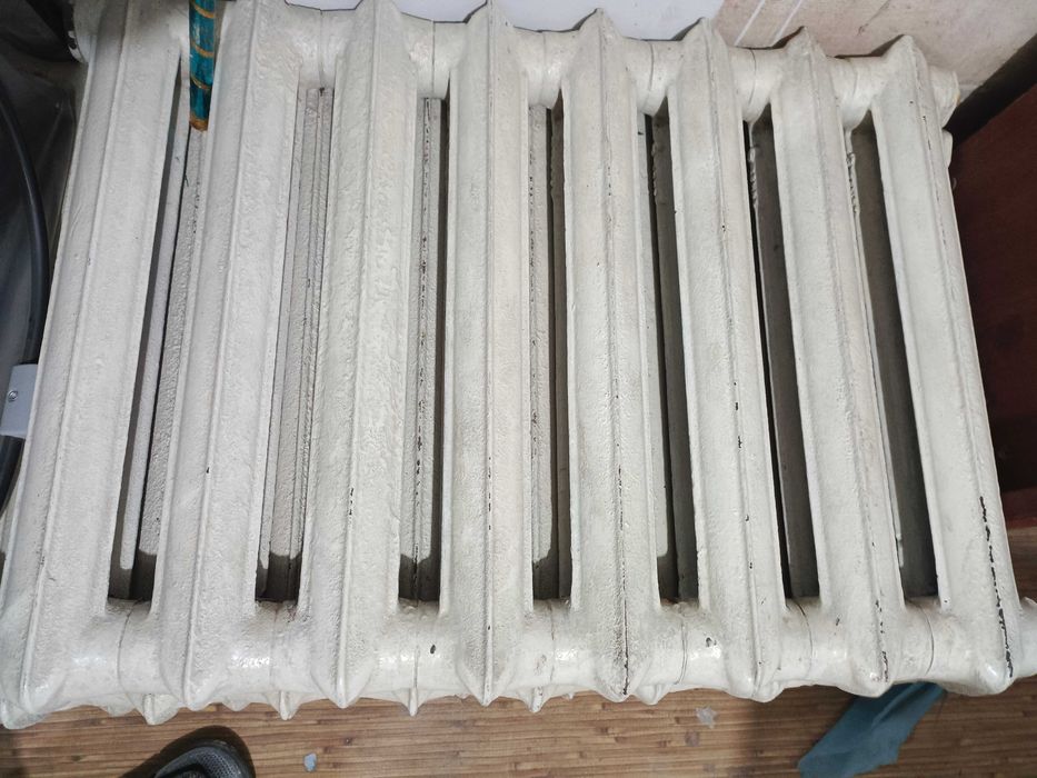 Чугунная батарея