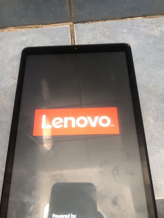 Планшет Lenovo с горантией