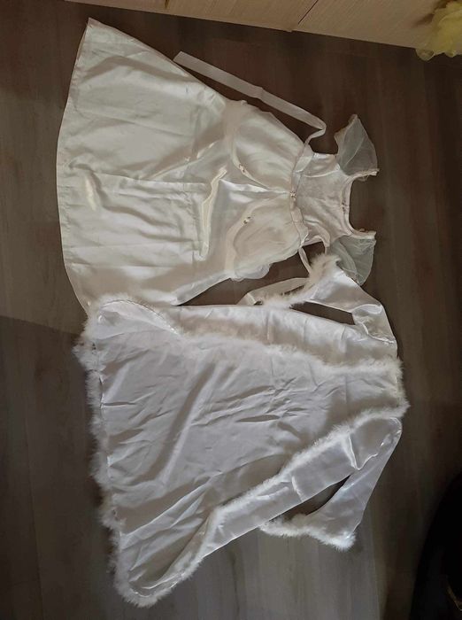 Costum de fulg sau ingeras - marime 5 - 7 ani