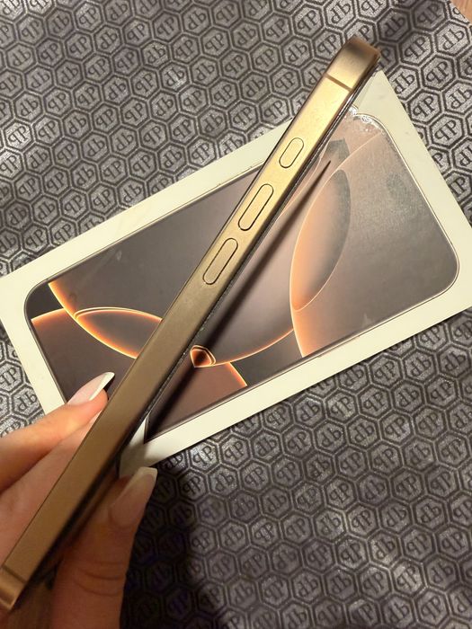 Iphone 16 pro max 512 gb e-sim