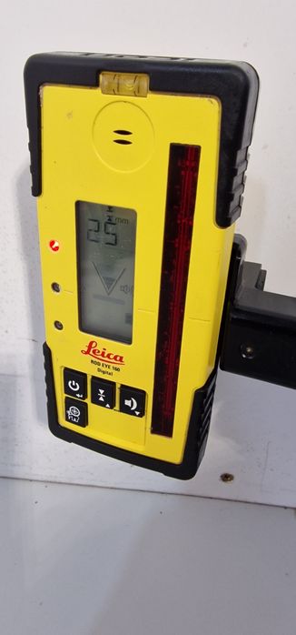 Leica Rugby 680 Nivela Laser Dubla panta Calibrat 2028