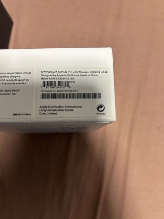 Vand iphone 11 pro 64gb plus airpods pro