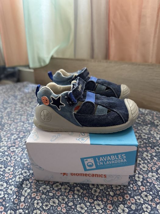 Сандали Biomecanics размер 22