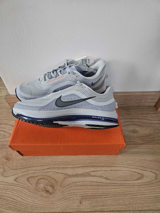 Adidasi Nike Pegasus Premium