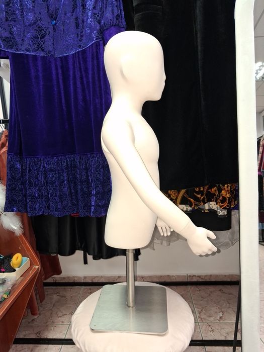 Срочно продам рейл на колёсиках