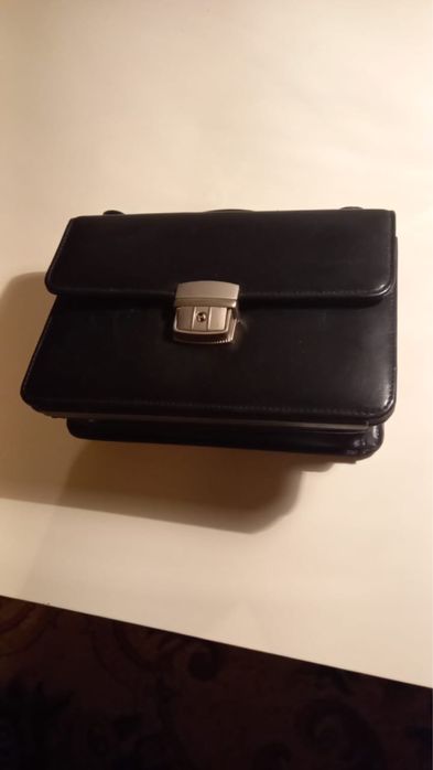 Барсетка кожаная