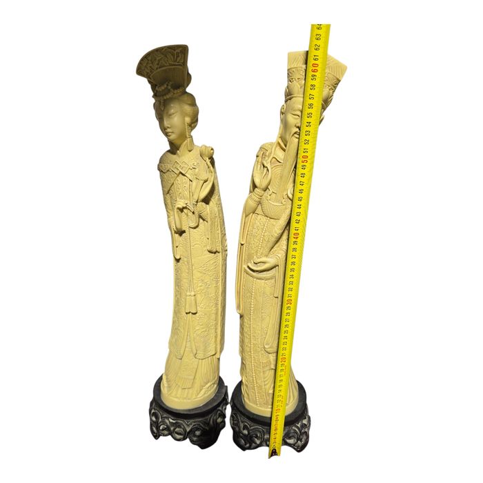 Set statuete china