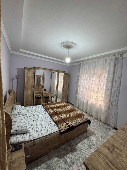 Dacha  Qibray  shahardan 5 km