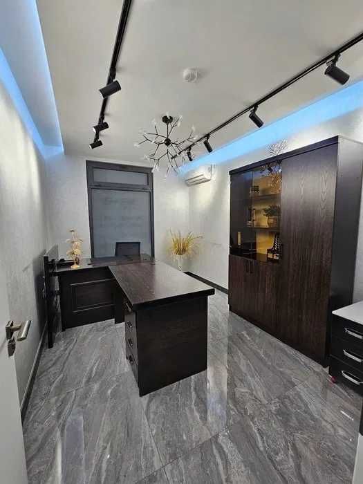 Срочно! Сдам помещения НА Ц-1  2-линия 80м2