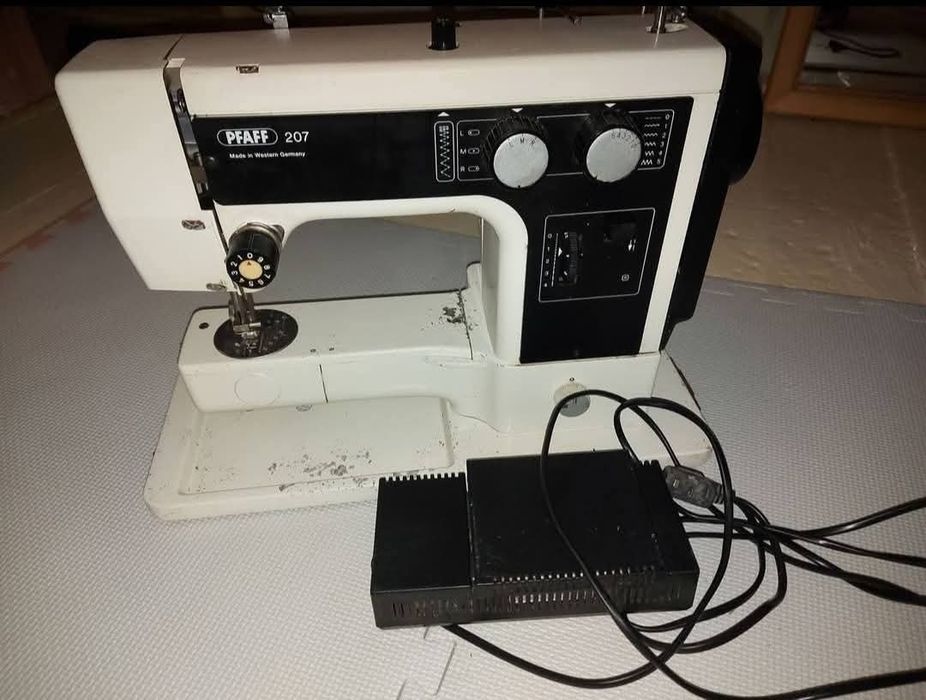 Masini de cusut pentru mecanici