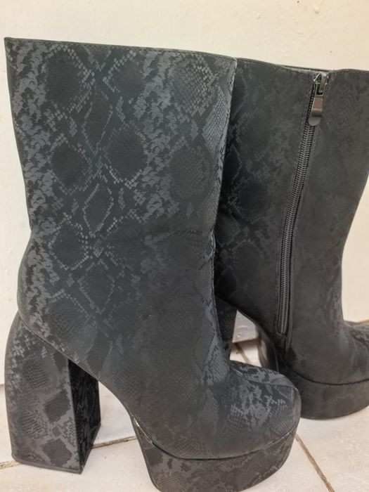 Дамски обувки на ток