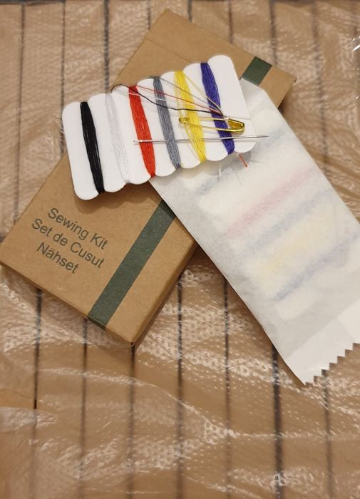 Casca dus, set demachiere, set cusut, burete silicon, pieptan eco