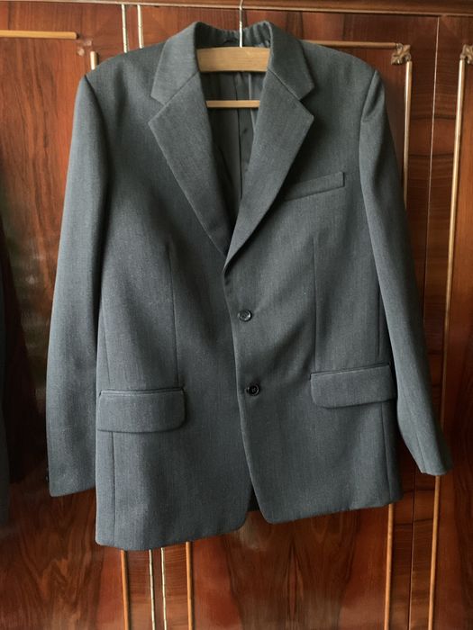 Sacou barbatesc executat la comanda