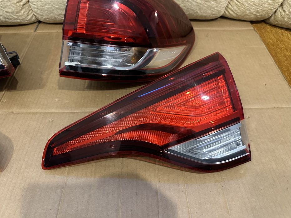 Stopuri / Triple Renault Scenic 4, 2016-2022, Edge light design