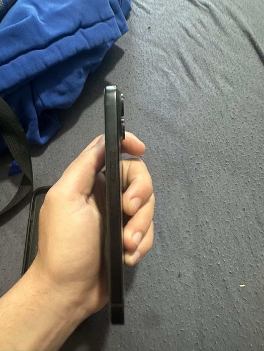 Iphone 15 128gb с кутия и кабелче