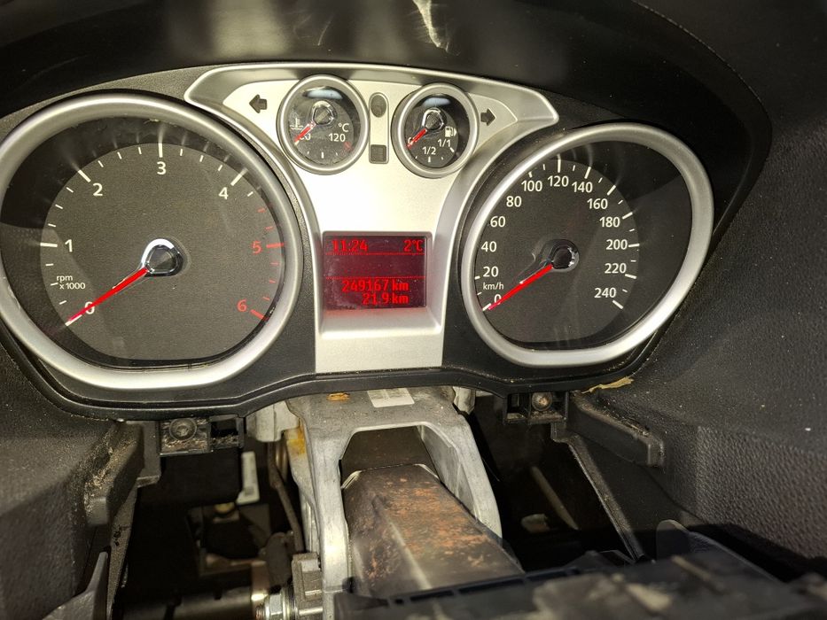 Vand hayon, stop,Ford Kuga