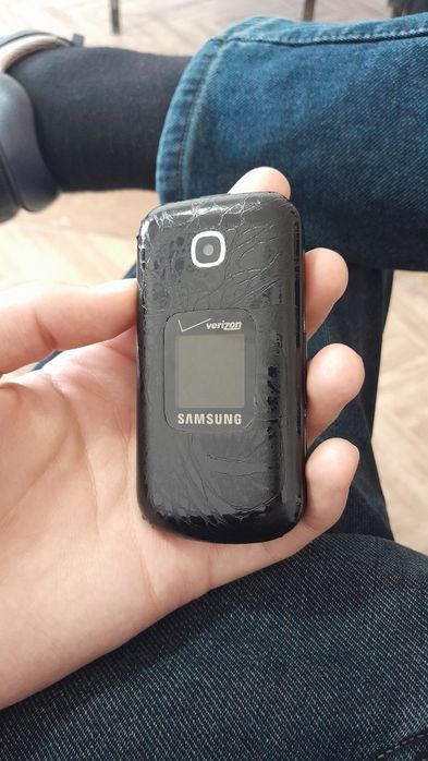 Verizon  gusto 3 оригинал