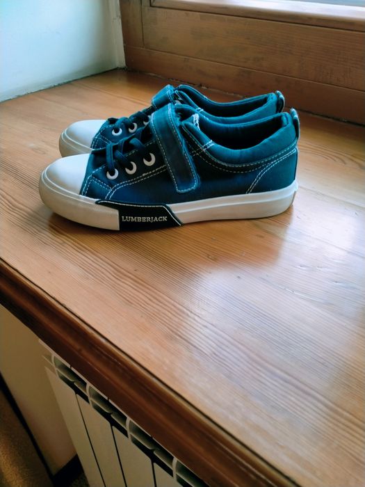 Продам стильные кеды на мальчика