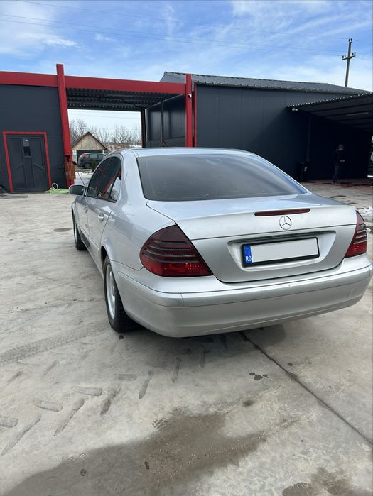 Mercedes E class 2.2cdi 150cp