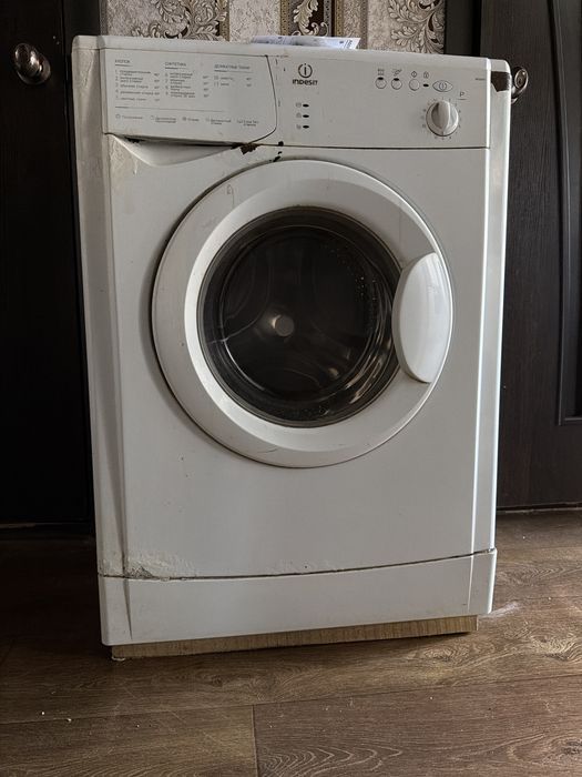 Стиральная машина автомат