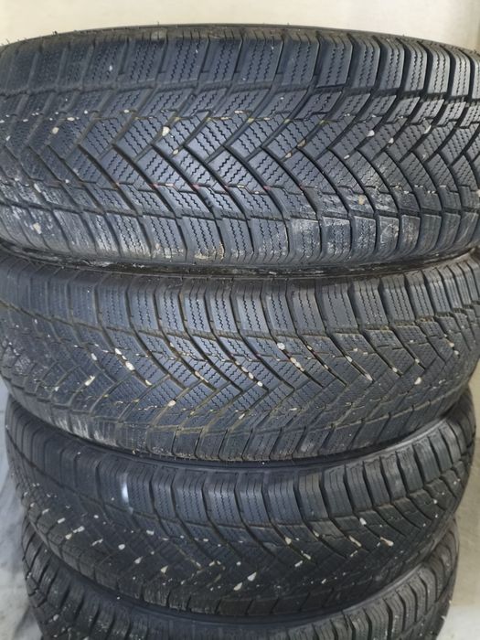 Anvelope 175/65/R15 TRACMAX  S130 de iarna
X-PRIVILO S130