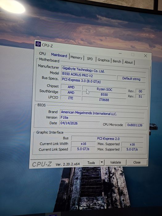 Calculator ryzen 3 1200 , 8gb ram ddr 4  Gigabyte B550  pro   v2, placa video  nvidia 620 gt