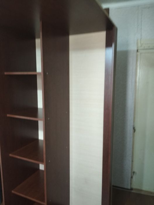 Продам шкаф для одежды