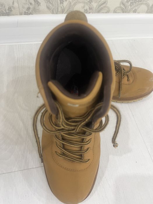 Продам осеннюю обувь