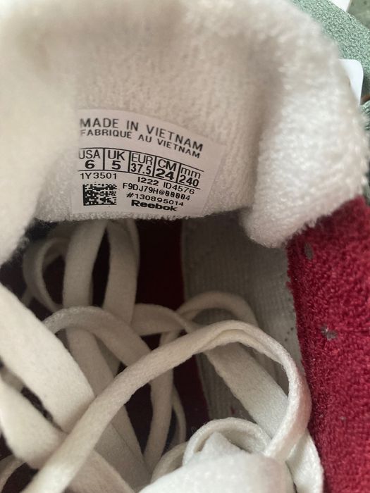 Кецове Reebok естествен велур