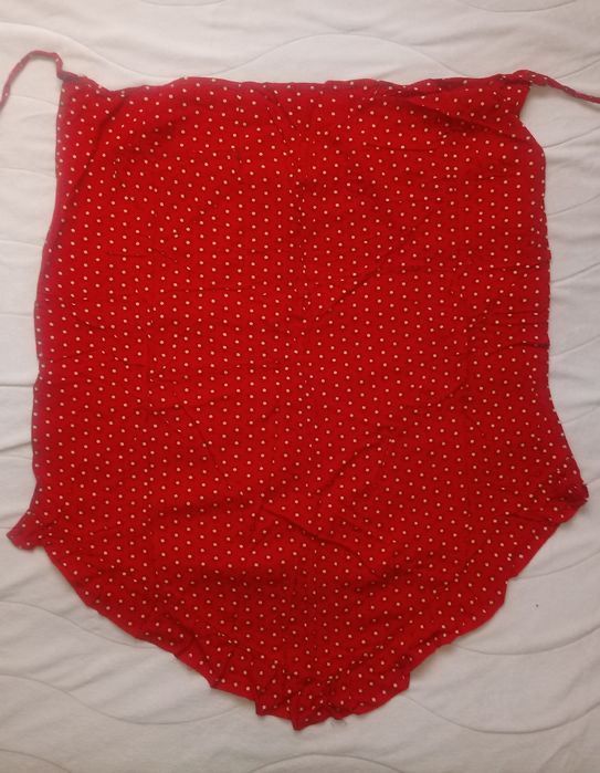 Престилки от раклата на баба